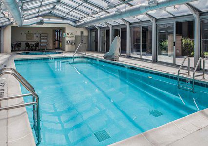 Quality & Hotel Peoria
