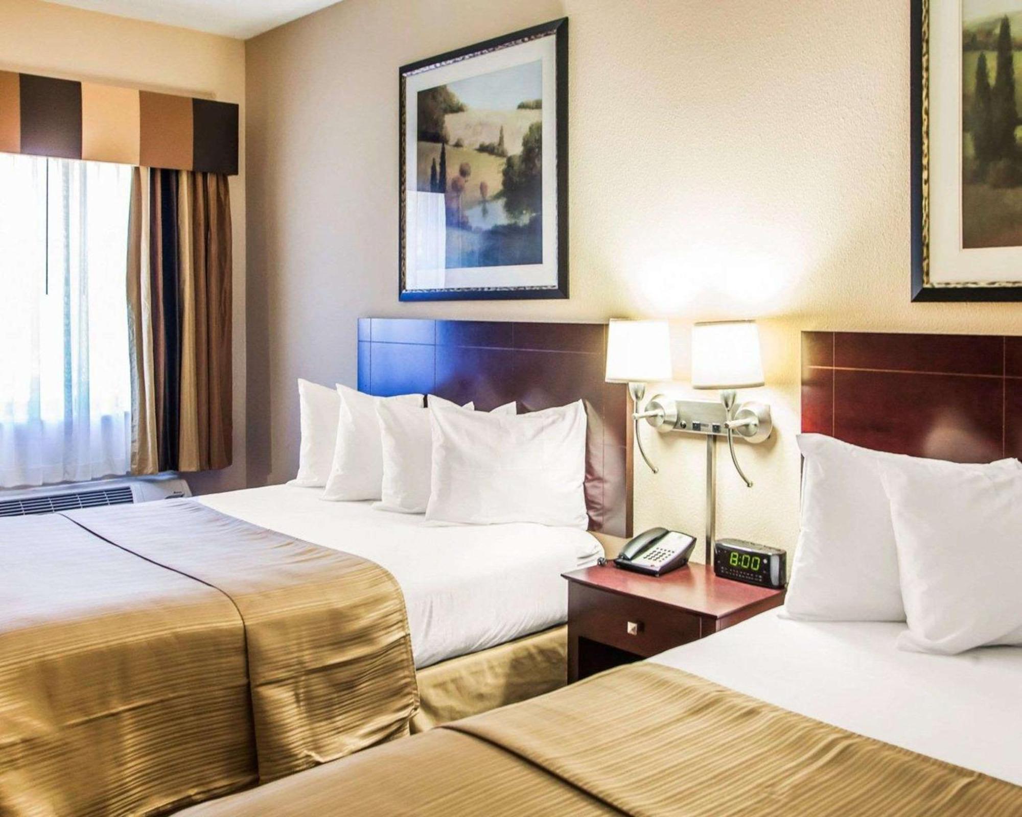 Quality & Hotel 3*