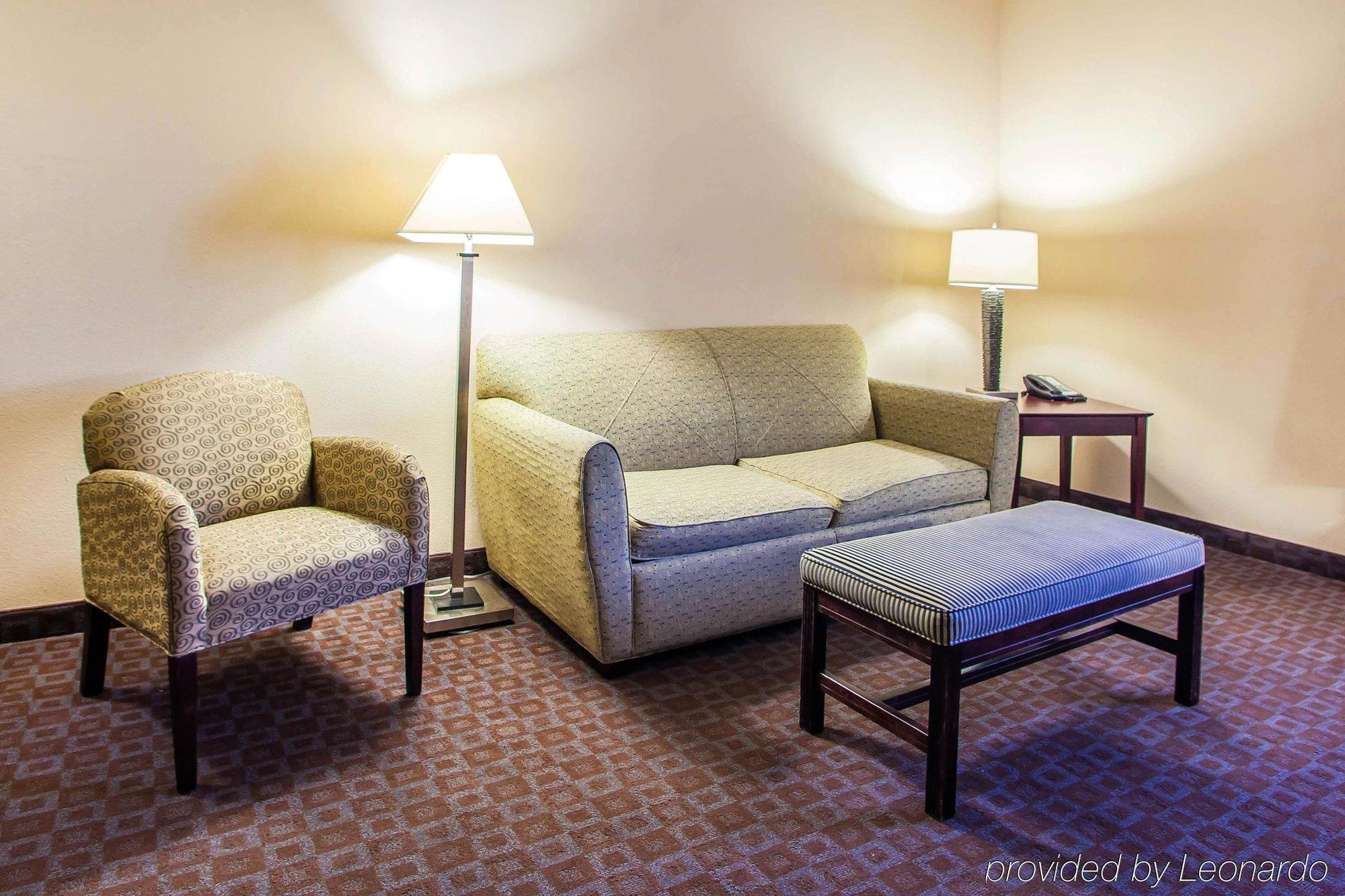 Hotel Quality & Peoria