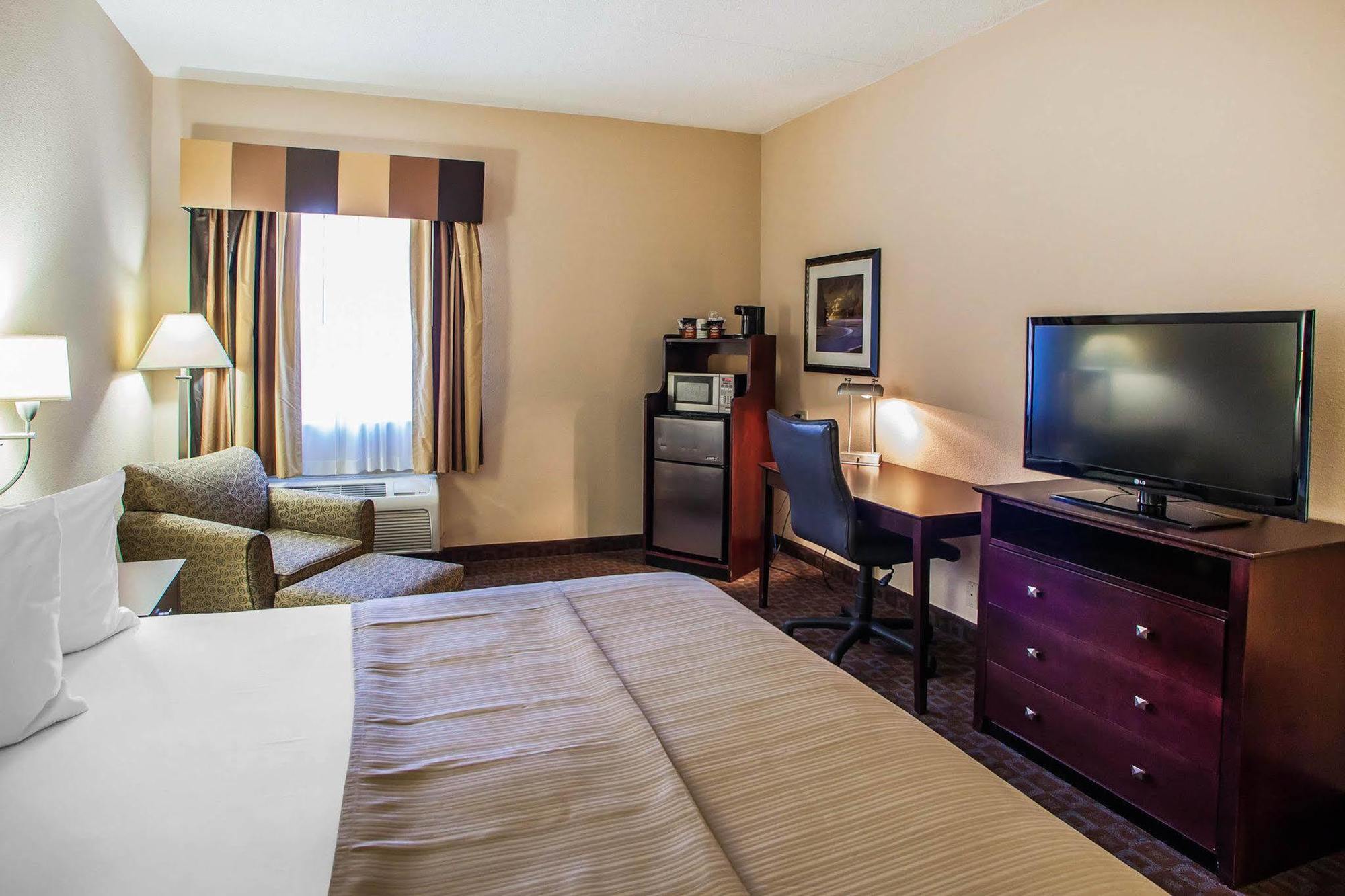 Quality & Hotel Peoria