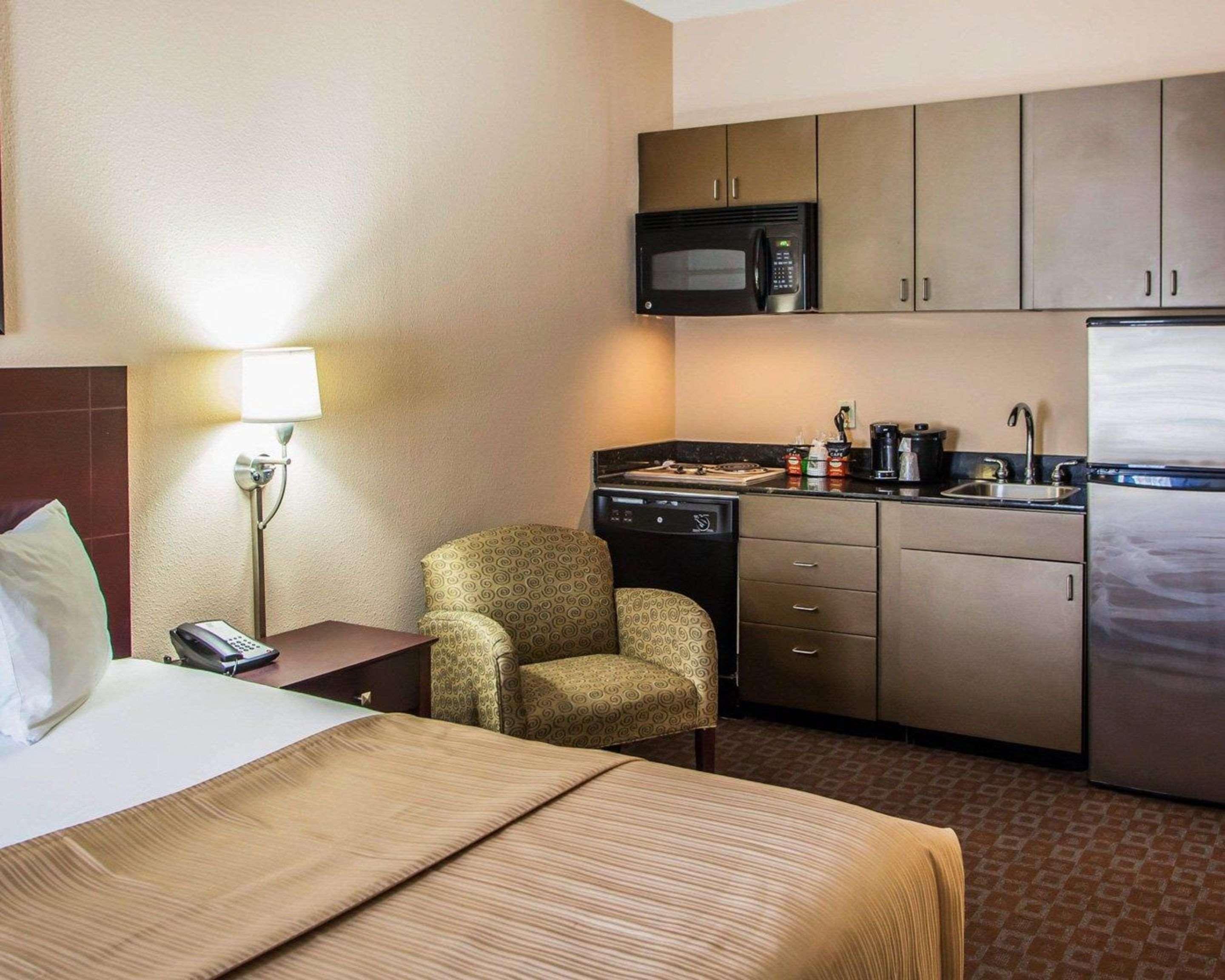 Quality & Hotel 3*